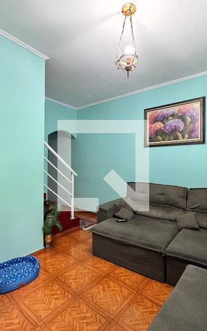 Casa à venda com 200m², 3 quartos e 1 vaga Casa à venda com 200m², 3 quartos e 1 vagaSala