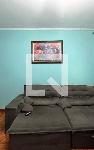 Casa à venda com 200m², 3 quartos e 1 vaga Casa à venda com 200m², 3 quartos e 1 vagaSala