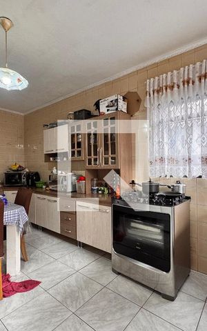 Casa à venda com 200m², 3 quartos e 1 vaga Casa à venda com 200m², 3 quartos e 1 vagaCozinha