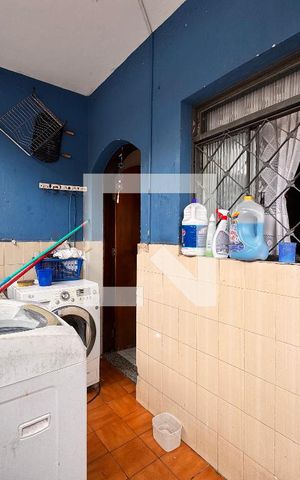 Casa à venda com 200m², 3 quartos e 1 vaga Casa à venda com 200m², 3 quartos e 1 vagaLavanderia