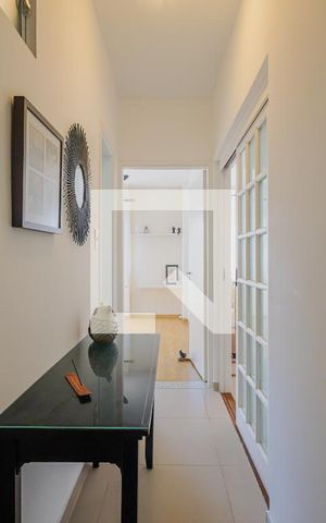 Apartamento à venda com 71m², 3 quartos e 1 vagaCorredor