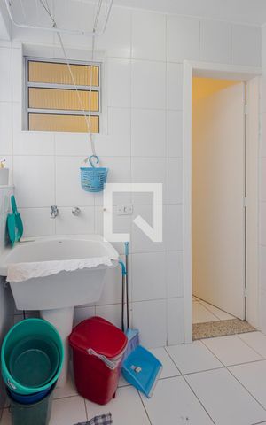 Apartamento à venda com 71m², 3 quartos e 1 vagaÁrea de Serviço