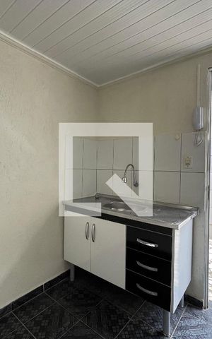 Casa para alugar com 20m², 1 quarto e sem vaga Casa para alugar com 20m², 1 quarto e sem vagaCozinha