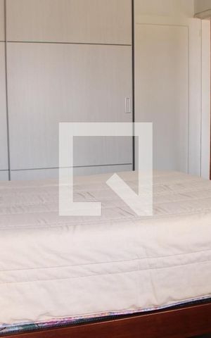 Apartamento à venda com 90m², 3 quartos e sem vagaQuarto