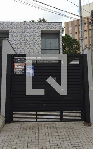 Casa à venda com 126m², 3 quartos e 2 vagasFachada