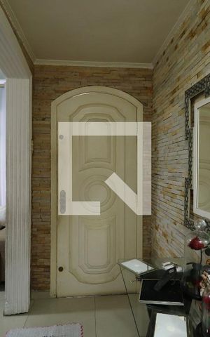 Casa à venda com 109m², 3 quartos e 3 vagasSala