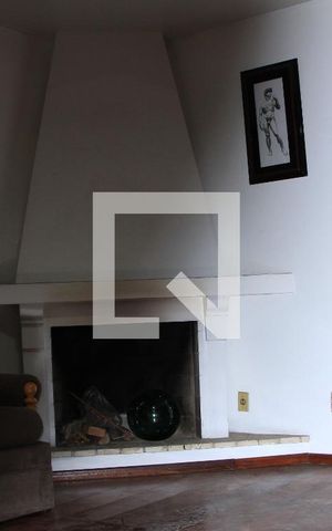 Casa à venda com 300m², 4 quartos e 2 vagasSala