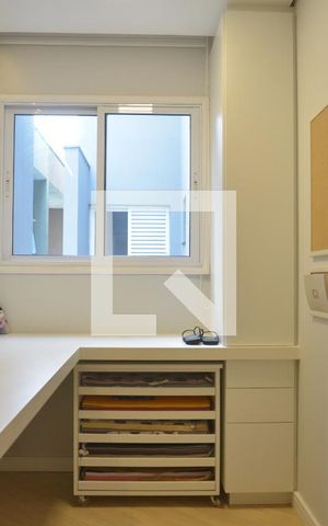Apartamento à venda com 140m², 2 quartos e 2 vagasSala