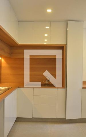 Apartamento à venda com 140m², 2 quartos e 2 vagasCozinha