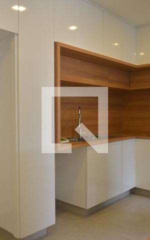 Apartamento à venda com 140m², 2 quartos e 2 vagasCozinha