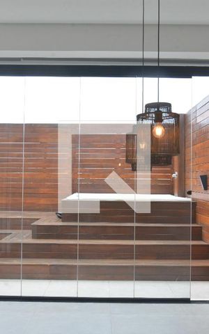 Apartamento à venda com 140m², 2 quartos e 2 vagasCobertura
