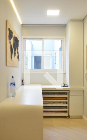 Apartamento à venda com 140m², 2 quartos e 2 vagasSala