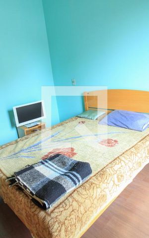 Casa à venda com 271m², 3 quartos e 3 vagas Casa à venda com 271m², 3 quartos e 3 vagasSuíte