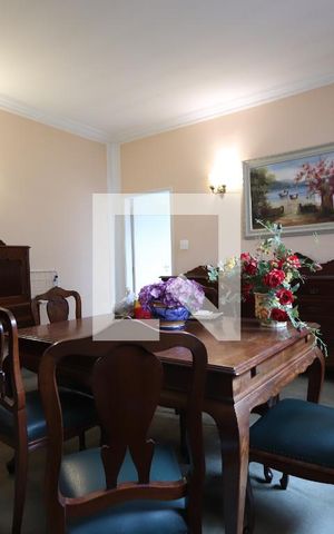 Casa à venda com 350m², 3 quartos e 1 vagaSala de Jantar