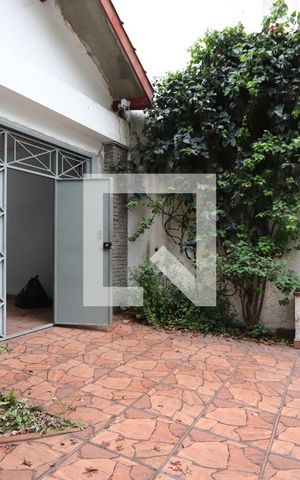 Casa à venda com 350m², 3 quartos e 1 vagaJardim