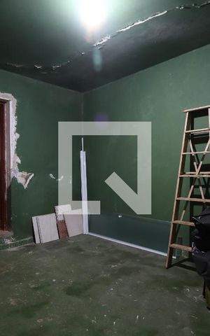 Casa à venda com 350m², 3 quartos e 1 vagaQuarto de Serviço 1