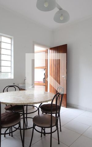 Casa à venda com 350m², 3 quartos e 1 vagaCopa