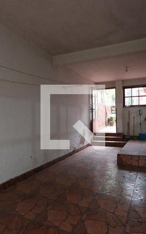 Casa à venda com 350m², 3 quartos e 1 vagaLavanderia