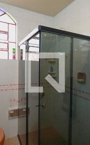 Casa à venda com 330m², 4 quartos e 3 vagasBanheiro
