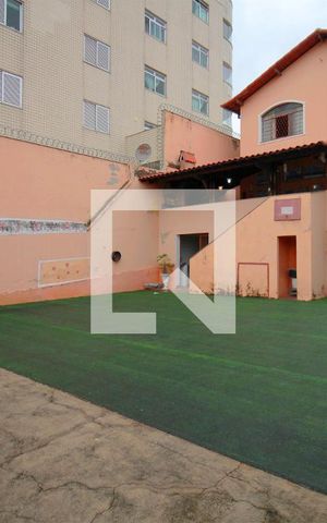 Casa à venda com 330m², 4 quartos e 3 vagasQuintal