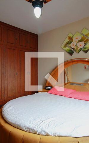 Casa à venda com 330m², 4 quartos e 3 vagasSuite