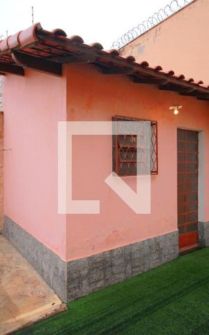 Casa à venda com 330m², 4 quartos e 3 vagasDepósito Quintal
