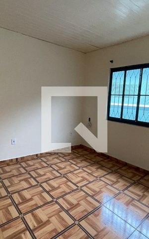 Casa para alugar com 43m², 1 quarto e sem vaga Casa para alugar com 43m², 1 quarto e sem vagaSala
