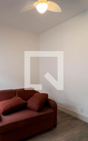 Casa à venda com 200m², 3 quartos e 2 vagas Casa à venda com 200m², 3 quartos e 2 vagasQuarto 3