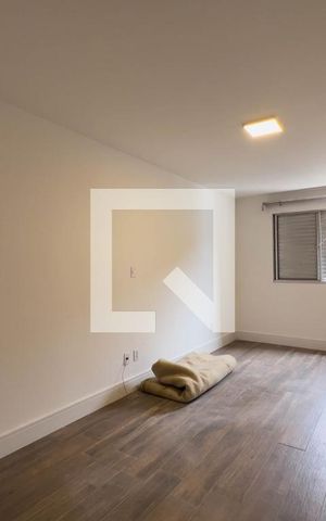Casa à venda com 200m², 3 quartos e 2 vagas Casa à venda com 200m², 3 quartos e 2 vagasQuarto 1