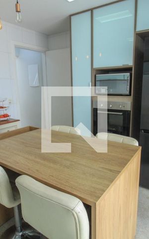 Casa à venda com 146m², 3 quartos e 3 vagas Casa à venda com 146m², 3 quartos e 3 vagasCozinha