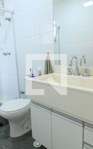 Casa à venda com 146m², 3 quartos e 3 vagas Casa à venda com 146m², 3 quartos e 3 vagasbanheiro/Quarto