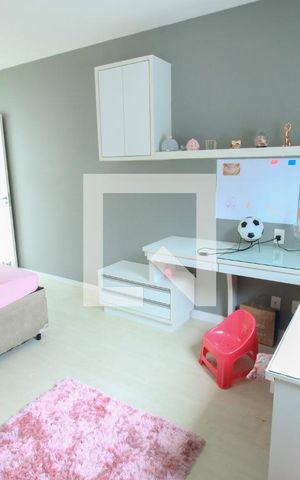 Casa à venda com 146m², 3 quartos e 3 vagas Casa à venda com 146m², 3 quartos e 3 vagasQuarto 3