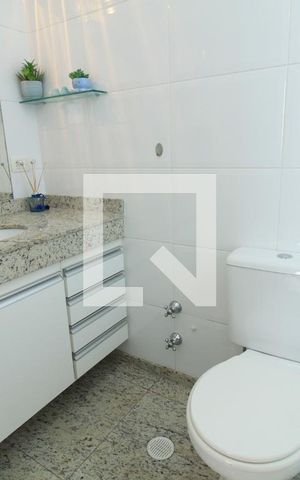 Casa à venda com 146m², 3 quartos e 3 vagas Casa à venda com 146m², 3 quartos e 3 vagasBanheiro/Quarto 2