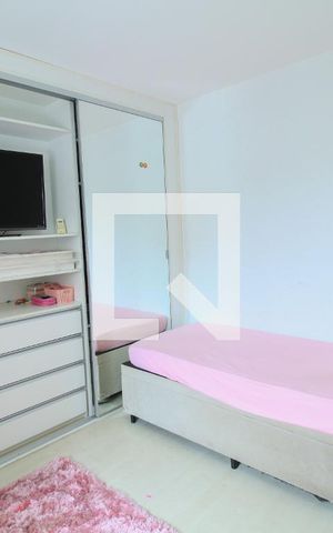 Casa à venda com 146m², 3 quartos e 3 vagas Casa à venda com 146m², 3 quartos e 3 vagasQuarto 3