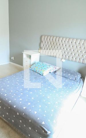 Casa à venda com 146m², 3 quartos e 3 vagas Casa à venda com 146m², 3 quartos e 3 vagasQuarto