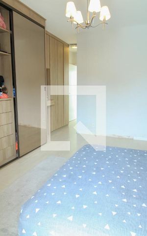 Casa à venda com 146m², 3 quartos e 3 vagas Casa à venda com 146m², 3 quartos e 3 vagasQuarto