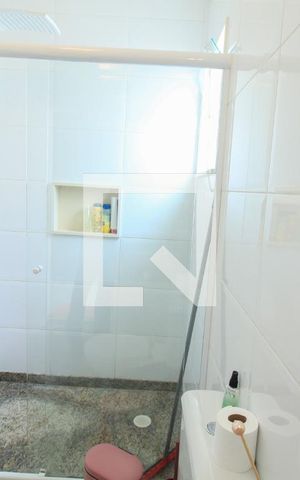 Casa à venda com 146m², 3 quartos e 3 vagas Casa à venda com 146m², 3 quartos e 3 vagasBanheiro/Quarto 3