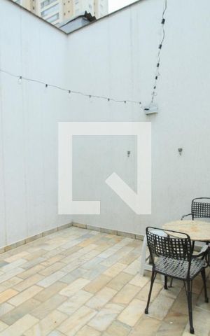 Casa à venda com 146m², 3 quartos e 3 vagas Casa à venda com 146m², 3 quartos e 3 vagasÁrea Externa