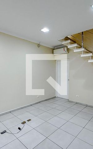 Casa à venda com 80m², 2 quartos e sem vagaSala
