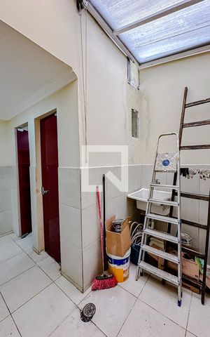 Casa à venda com 80m², 2 quartos e sem vagaÁrea de Serviço