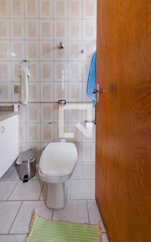 Apartamento à venda com 135m², 3 quartos e 1 vagaBanheiro suíte
