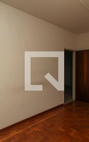 Casa à venda com 313m², 4 quartos e 3 vagas Casa à venda com 313m², 4 quartos e 3 vagasQuarto 1