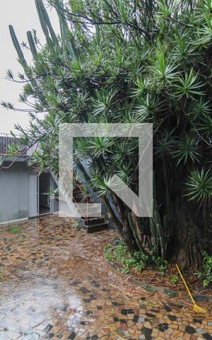 Casa à venda com 313m², 4 quartos e 3 vagas Casa à venda com 313m², 4 quartos e 3 vagasQuintal