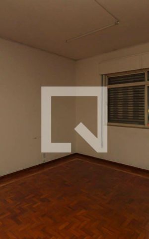 Casa à venda com 313m², 4 quartos e 3 vagas Casa à venda com 313m², 4 quartos e 3 vagasSuite