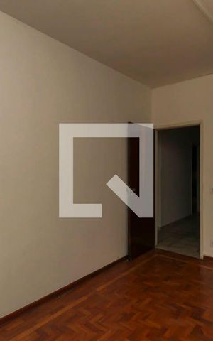 Casa à venda com 313m², 4 quartos e 3 vagas Casa à venda com 313m², 4 quartos e 3 vagasQuarto 3