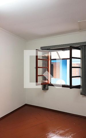 Casa à venda com 350m², 5 quartos e 5 vagasQuarto 2