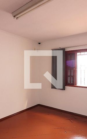 Casa à venda com 350m², 5 quartos e 5 vagasQuarto 1 - Suíte