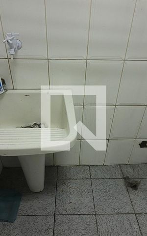 Casa à venda com 350m², 5 quartos e 5 vagasÁrea de Serviço