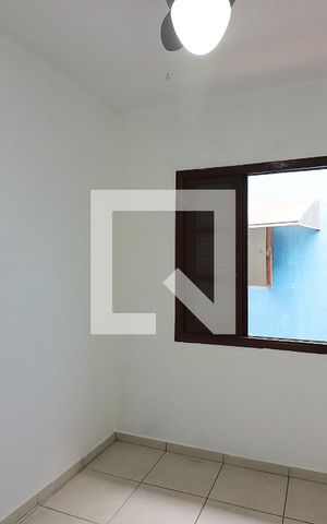 Casa à venda com 350m², 5 quartos e 5 vagasCasa 2 Quarto 2
