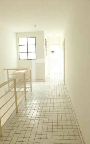 Casa para alugar com 350m², 4 quartos e 4 vagasCorredor